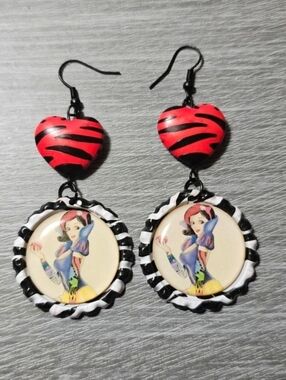🌼 3 For $10 🌼 Alternative Princess Pinup Earrings